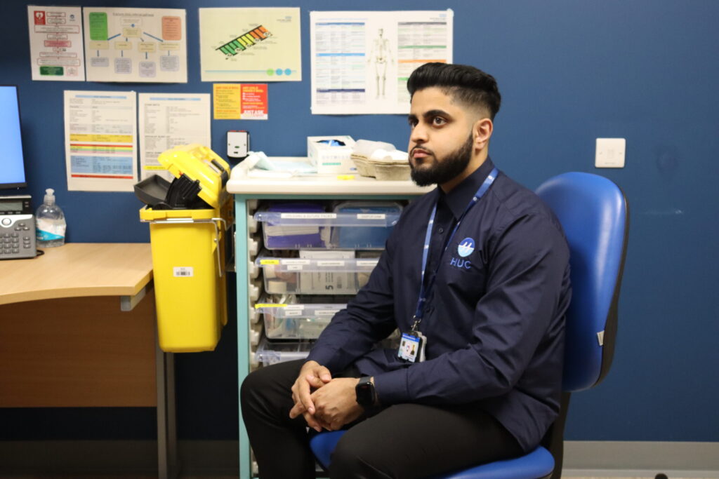 HERTS URGENT CARE RECRUITMENT FILM 11 Herts Urgent Care team at work in the Peterborough emergency call centre